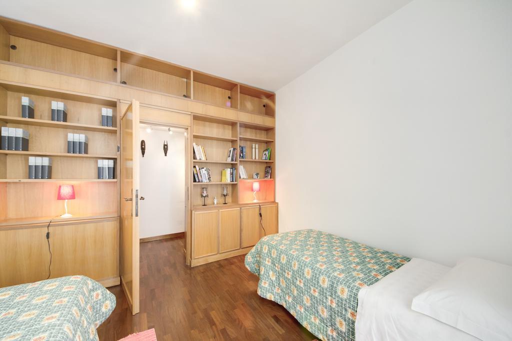 Stunning Pantheon Apartment Рим Стая снимка