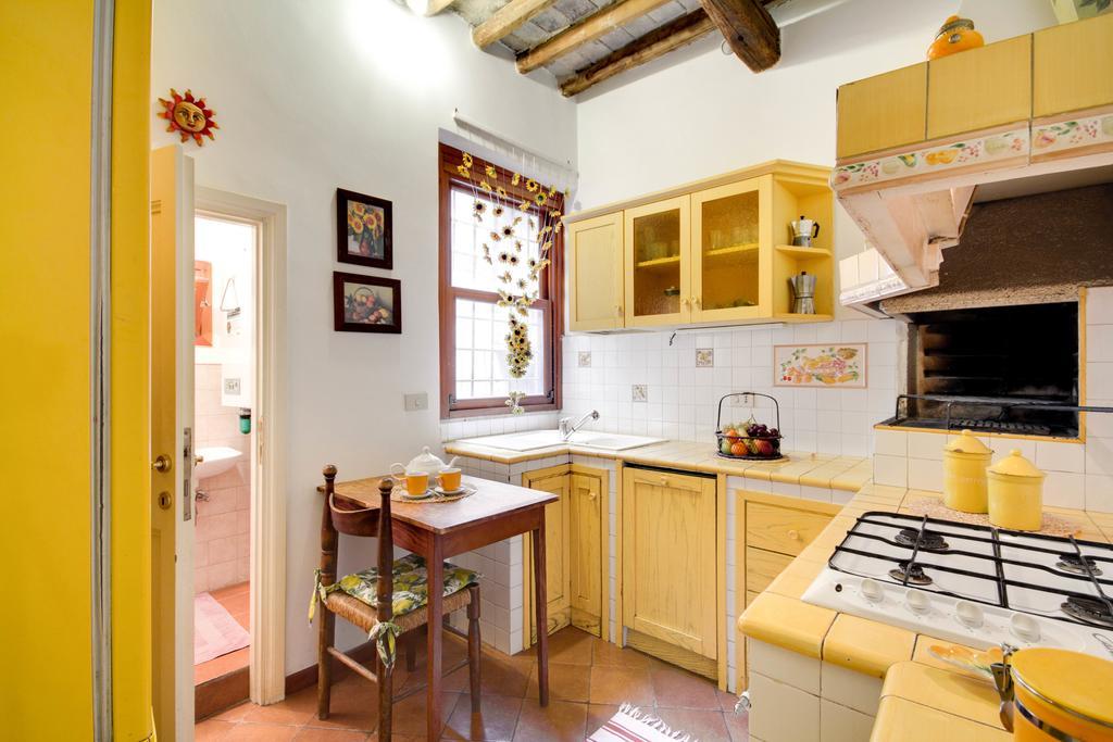 Stunning Pantheon Apartment Рим Стая снимка